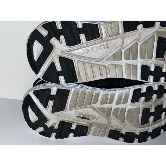 Hoka One One Mens Gaviota 4 1123198 BWHT Black Running Shoes Sneakers Size 12.5D - Picture 4 of 11